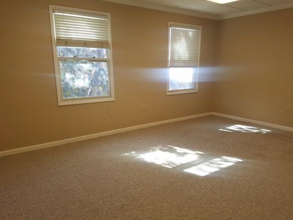 Office Available off Northshore Drive